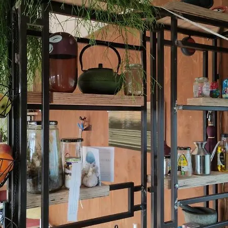 Tiny House, De Trailer Op Landgoed Rorik Campingplatz Beverwijk